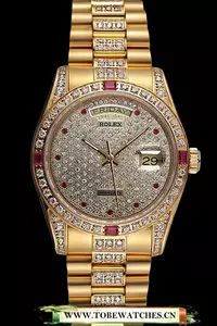 Rolex Day Date Diamonds Yellow Gold En59809